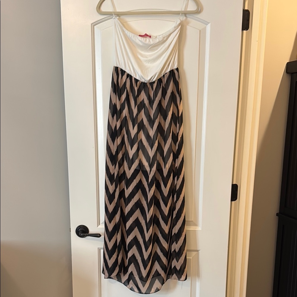Black and White Cowl Neck Sleeveless Sundress